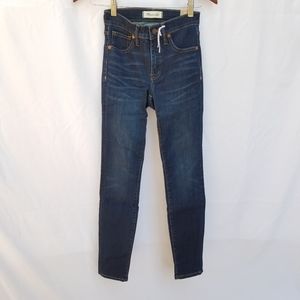 MADEWELL 9" Mid-Rise Skinny Jeans in Larkspur Wash